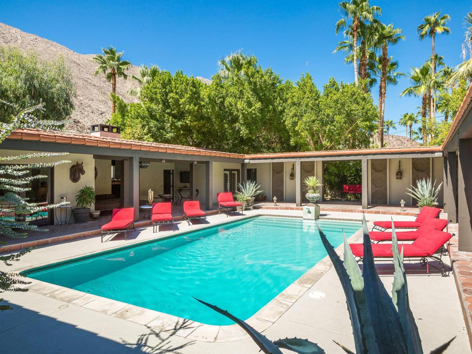 Villa Carmelita - The Sonny & Cher House Main image 1